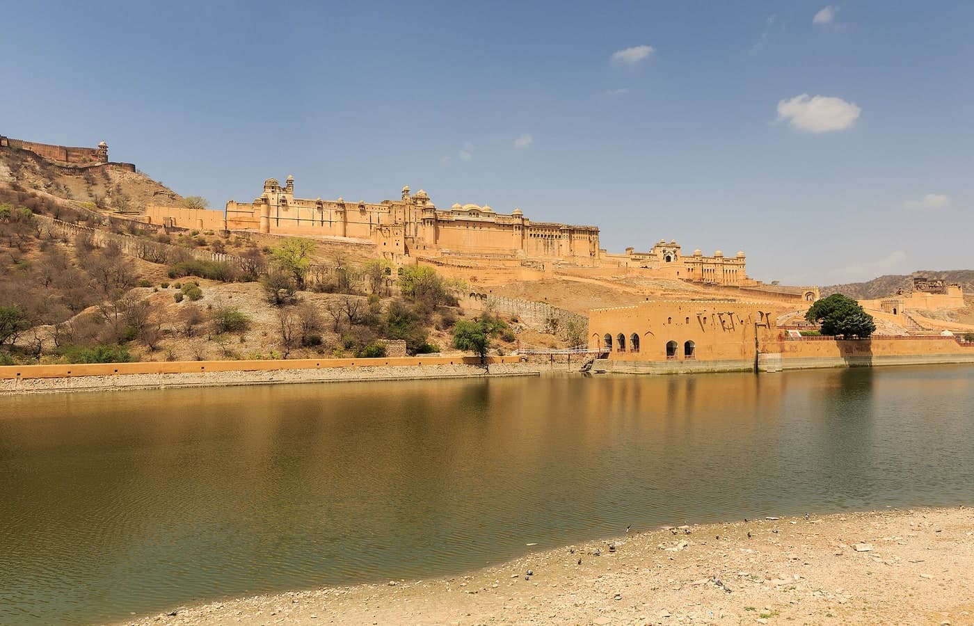 Jaipur fort and pink city architecture